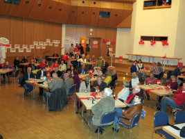 Gut gefüllter Saal