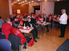 Inge Jabs bei der Begrüßung