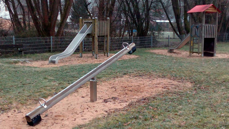 2017-07 Spielplatz Moosbach